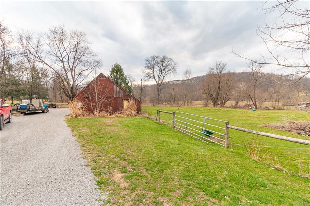 279 Reibold Road Renfrew, PA 16053 - Photo 11 of 21 Gallery Image 11