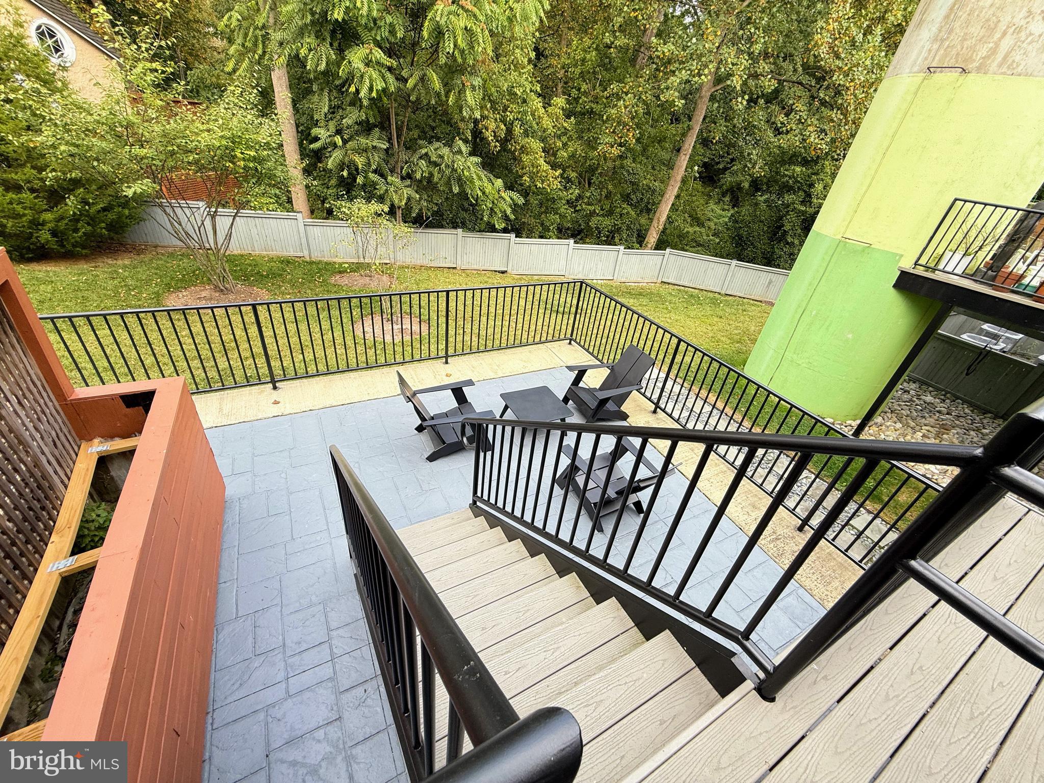 2701 Hume Drive, Unit 400 Silver Spring, MD 20910 - Photo 19 of 44 Private 2 level deck
