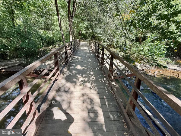 $680,000 | 2701 Hume Drive, Unit 400, Silver Spring, MD 20910