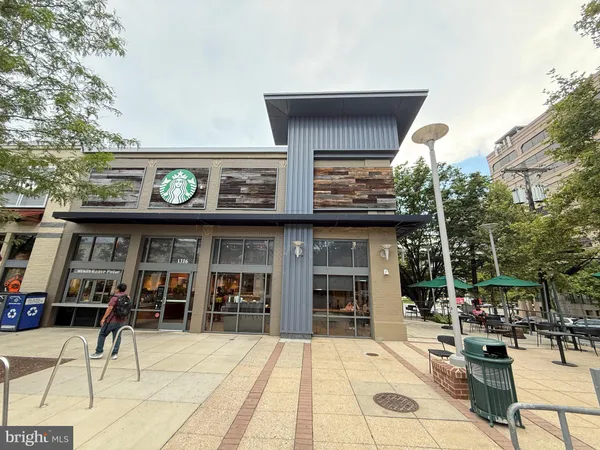 $680,000 | 2701 Hume Drive, Unit 400, Silver Spring, MD 20910