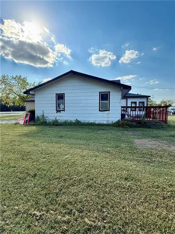 $89,000 | 1205 Vermont Street, Elwood, KS 66090