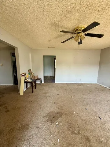 $89,000 | 1205 Vermont Street, Elwood, KS 66090