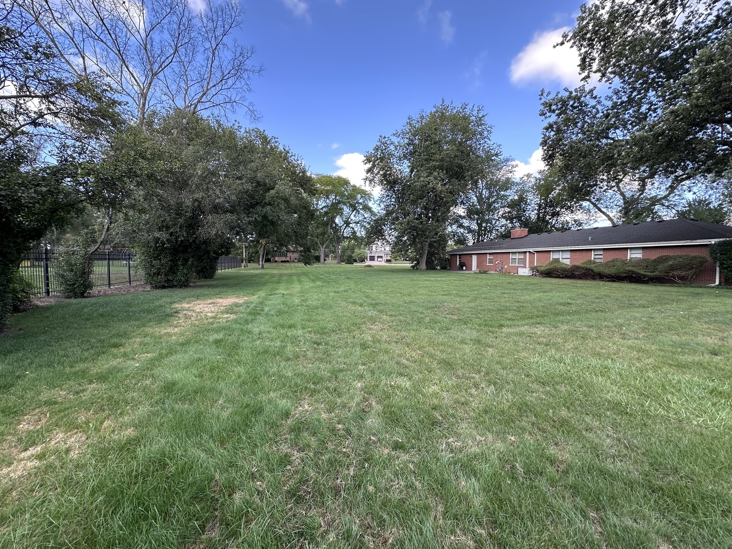 2300 Landwehr Road Northbrook, IL 60062 - Photo 26 of 28 a view of a park with large trees
