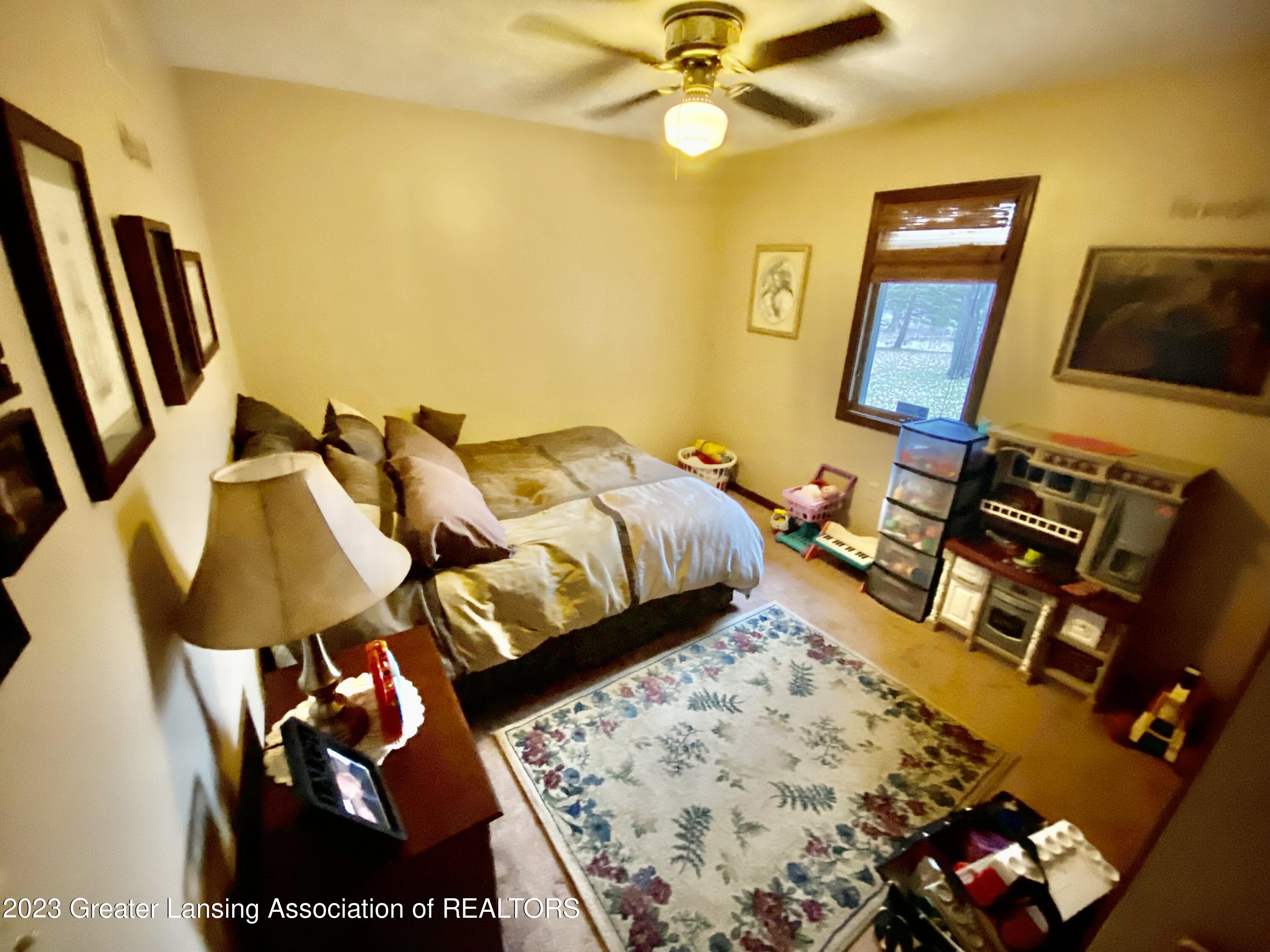 8924 Royston Road Grand Ledge, MI 48837 - Photo 19 of 39 IMG-6170