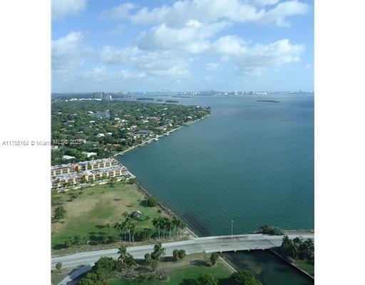 601 Northeast 36th Street, Unit 2008 Miami, FL 33137 - Photo 32 of 33