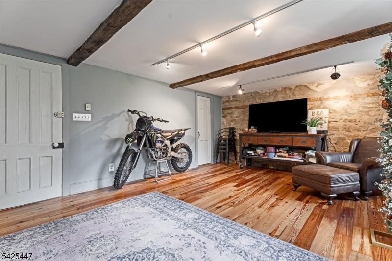 2 Mill Road Flanders, NJ 07836 - Photo 15 of 27