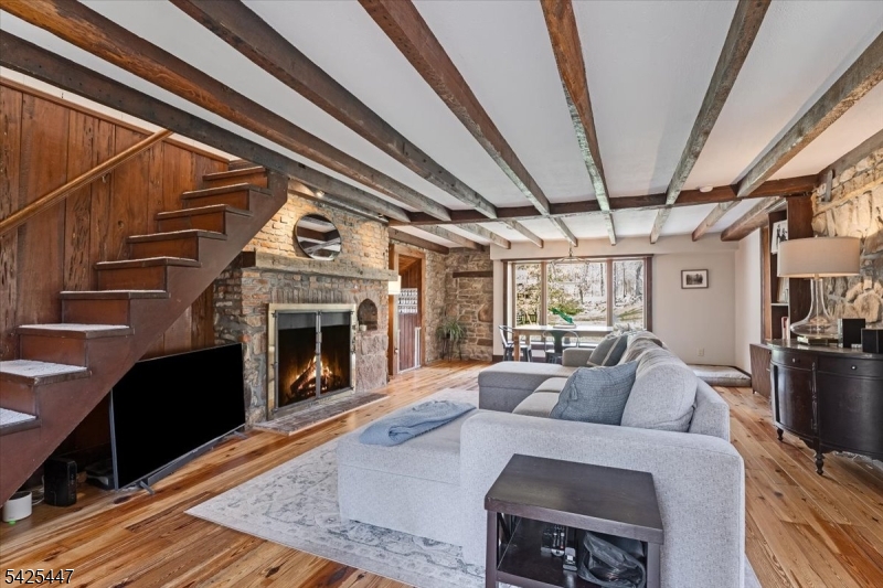 2 Mill Road Flanders, NJ 07836 - Photo 3 of 27