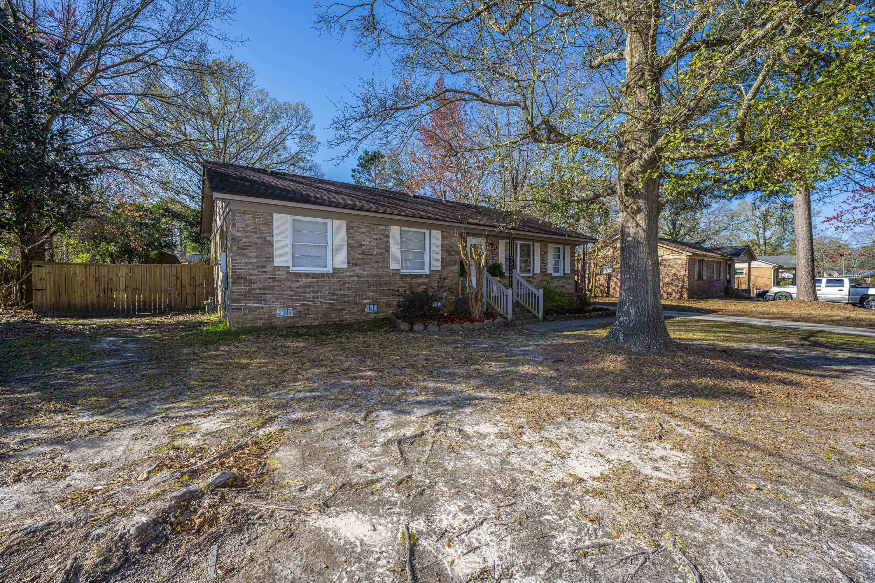 3311 Stoneybrook Road North Charleston, SC 29420 - Photo 3 of 26 DSC_8380