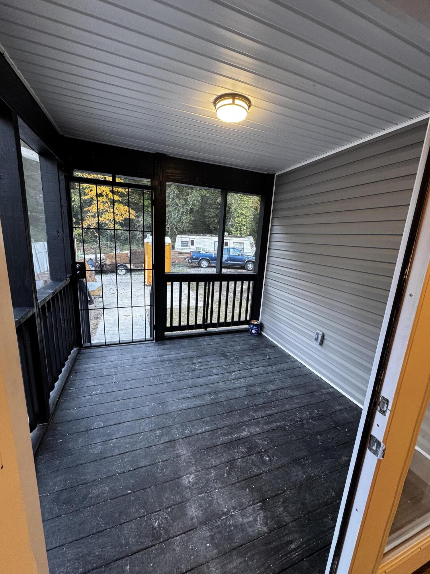 918 Shallowford Road Chattanooga, TN 37411 - Photo 16 of 18 IMG_2059