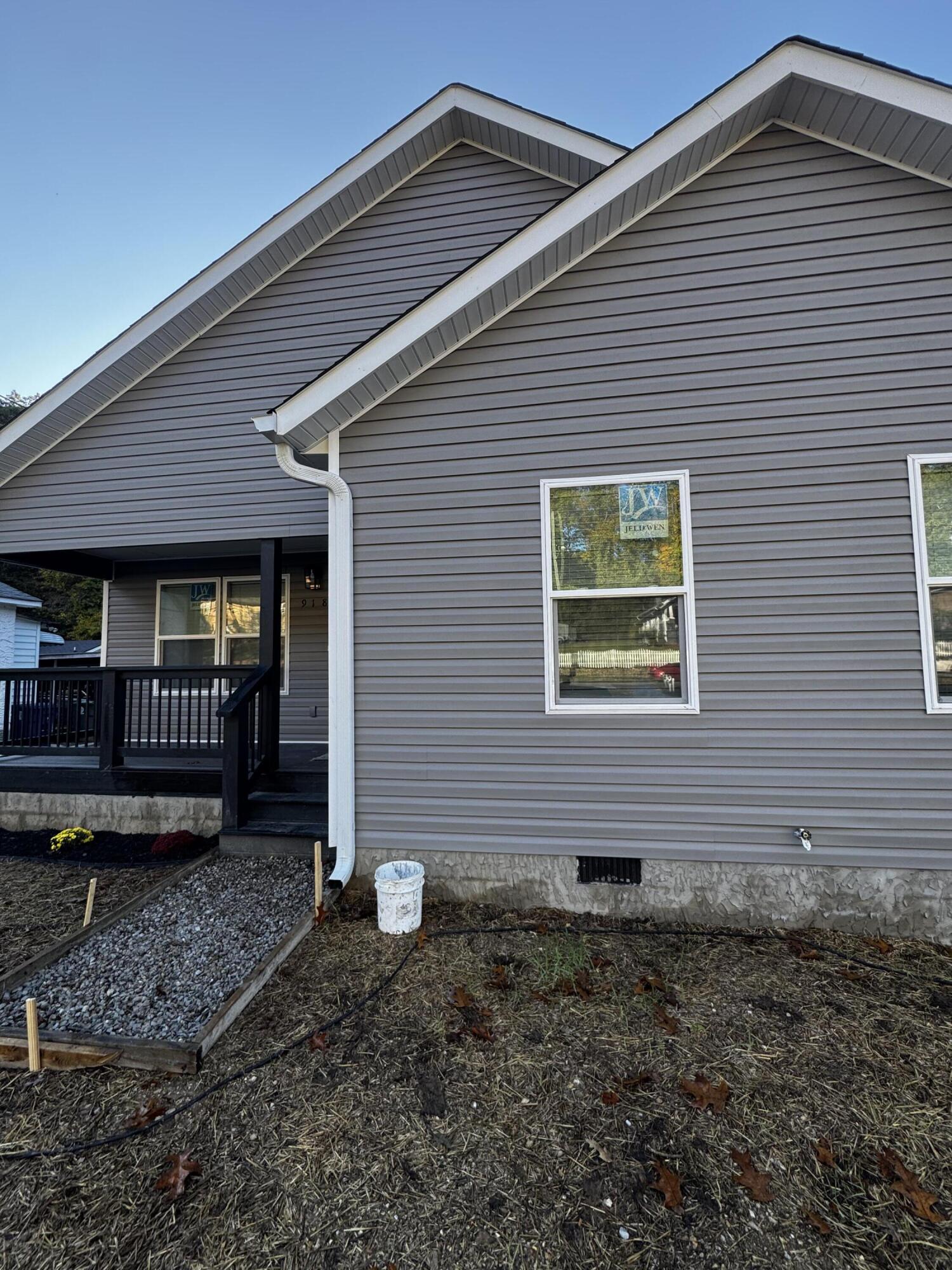 918 Shallowford Road Chattanooga, TN 37411 - Photo 2 of 18 IMG_2061