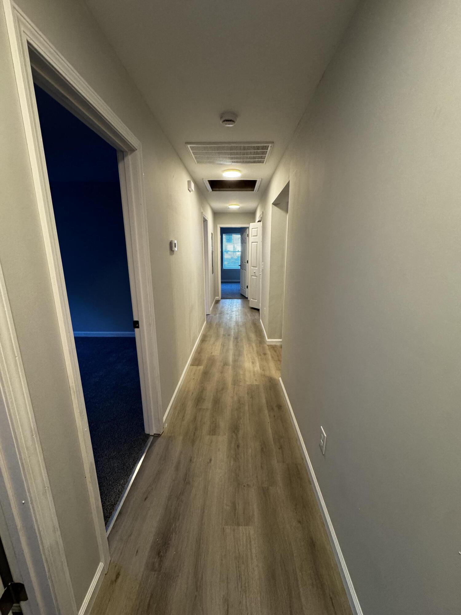 918 Shallowford Road Chattanooga, TN 37411 - Photo 9 of 18 IMG_2051