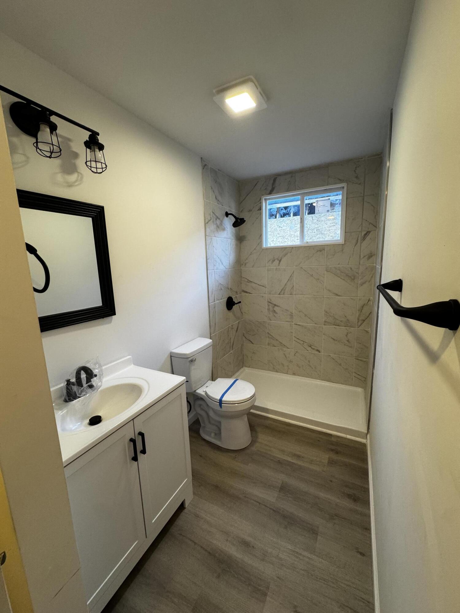 918 Shallowford Road Chattanooga, TN 37411 - Photo 10 of 18 IMG_2052