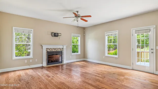 $2,300 | 110 Queens Cove Way, Carthage, NC 28327