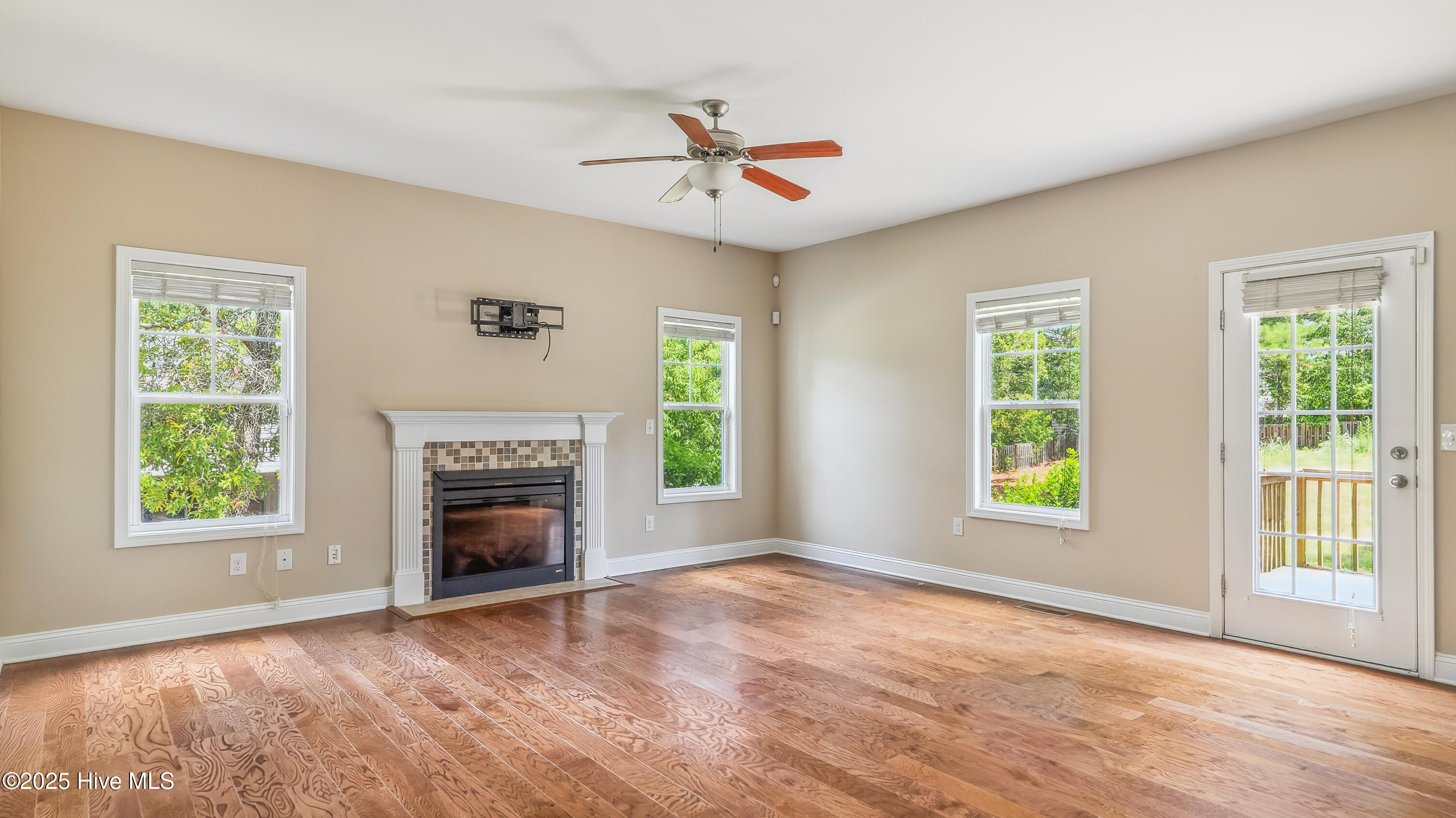 110 Queens Cove Way Carthage, NC 28327 - Photo 9 of 42 DSC06416 copy