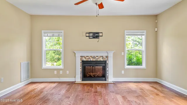 $2,300 | 110 Queens Cove Way, Carthage, NC 28327