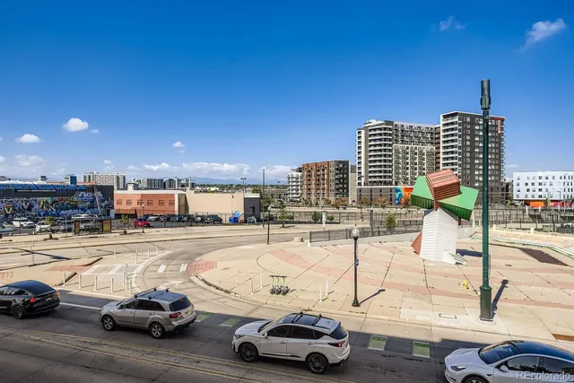 a view of an outdoor space