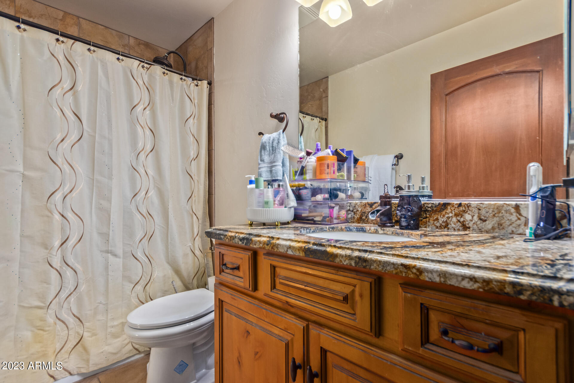 1814 East Vineyard Road Phoenix, AZ 85042 - Photo 32 of 76 0032-32-Vineyard