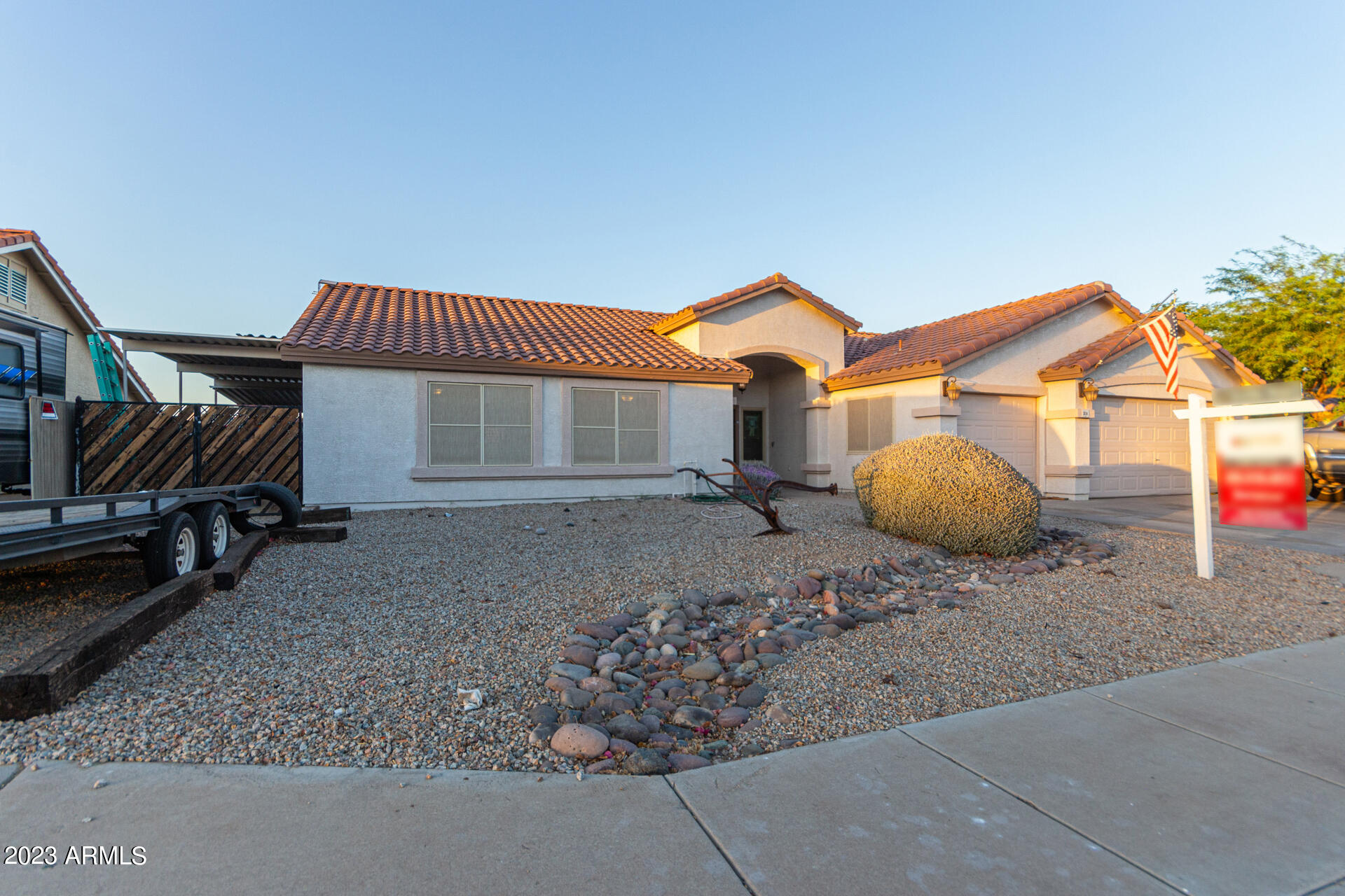 1814 East Vineyard Road Phoenix, AZ 85042 - Photo 6 of 76 0006-06-Vineyard