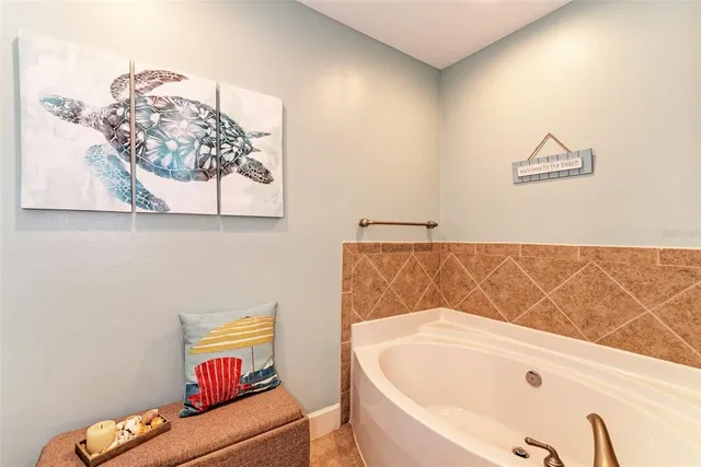 $2,200 | 808 3rd Avenue West, Unit 605, Bradenton, FL 34205