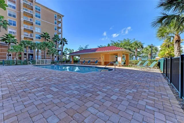 $2,200 | 808 3rd Avenue West, Unit 605, Bradenton, FL 34205