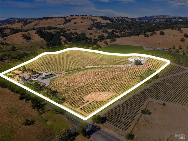 $2,980,000 | 4076-4080 Old Redwood Highway, Santa Rosa, CA 95403