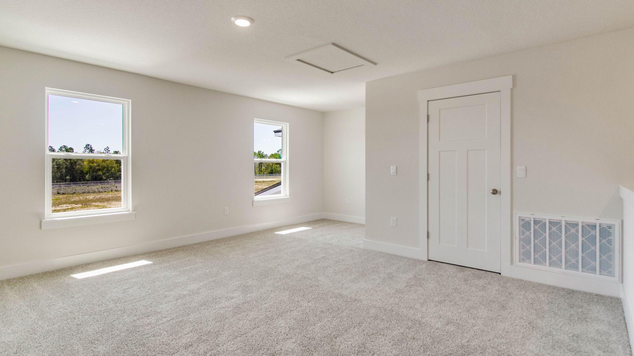 8044 Fir Tree Drive Milton, FL 32583 - Photo 25 of 32 a view of an empty room with a window