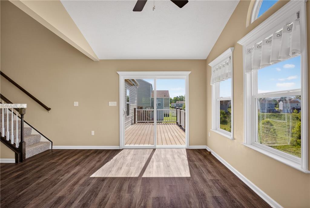 229 West Country Barn Road Houston, PA 15342 - Photo 16 of 50