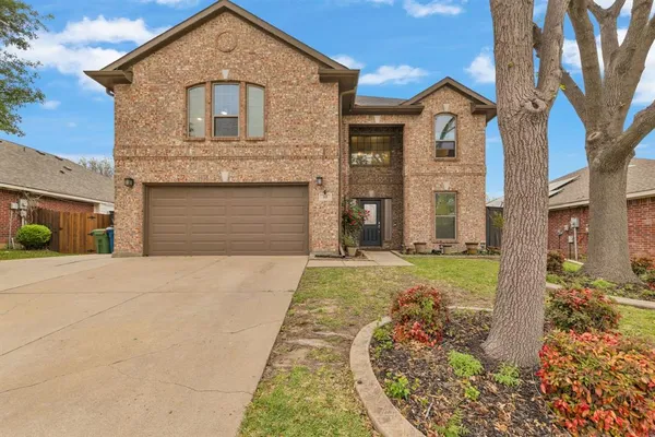 $508,000 | 317 Benton Drive, Roanoke, TX 76262