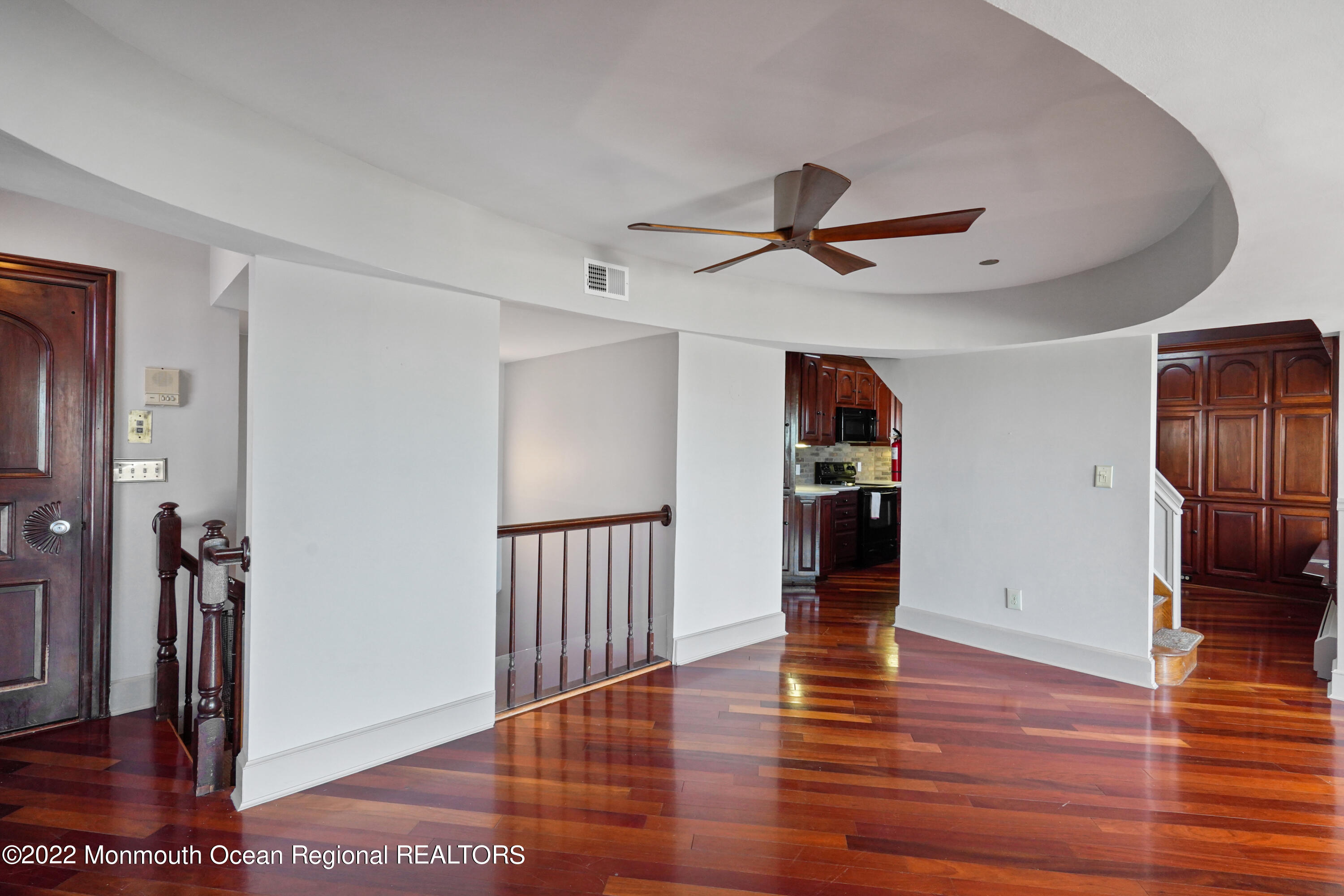 74 Front, Unit A Red Bank, NJ 07701 - Photo 11 of 56 DSC06996