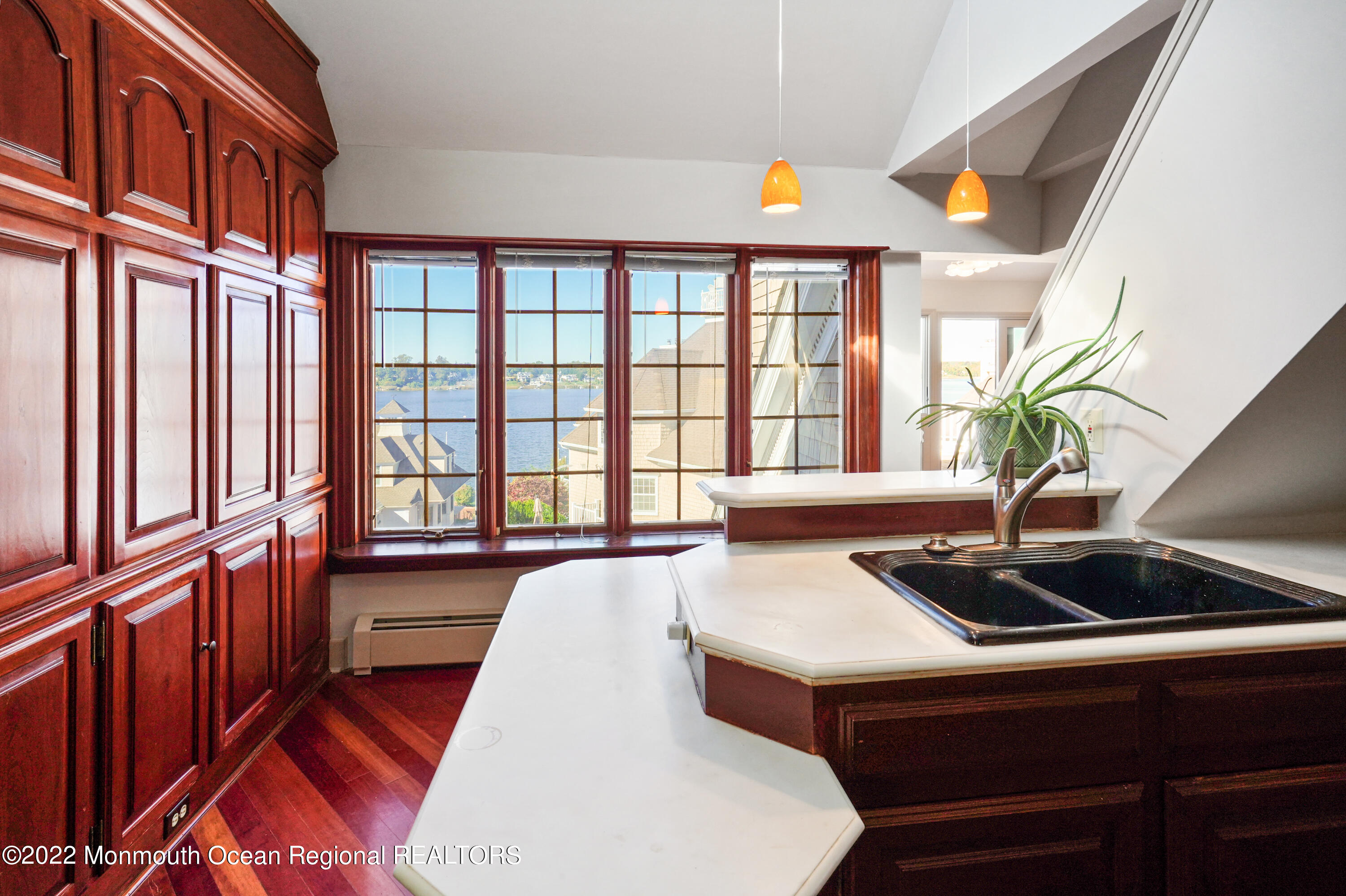 74 Front, Unit A Red Bank, NJ 07701 - Photo 15 of 56 DSC06958