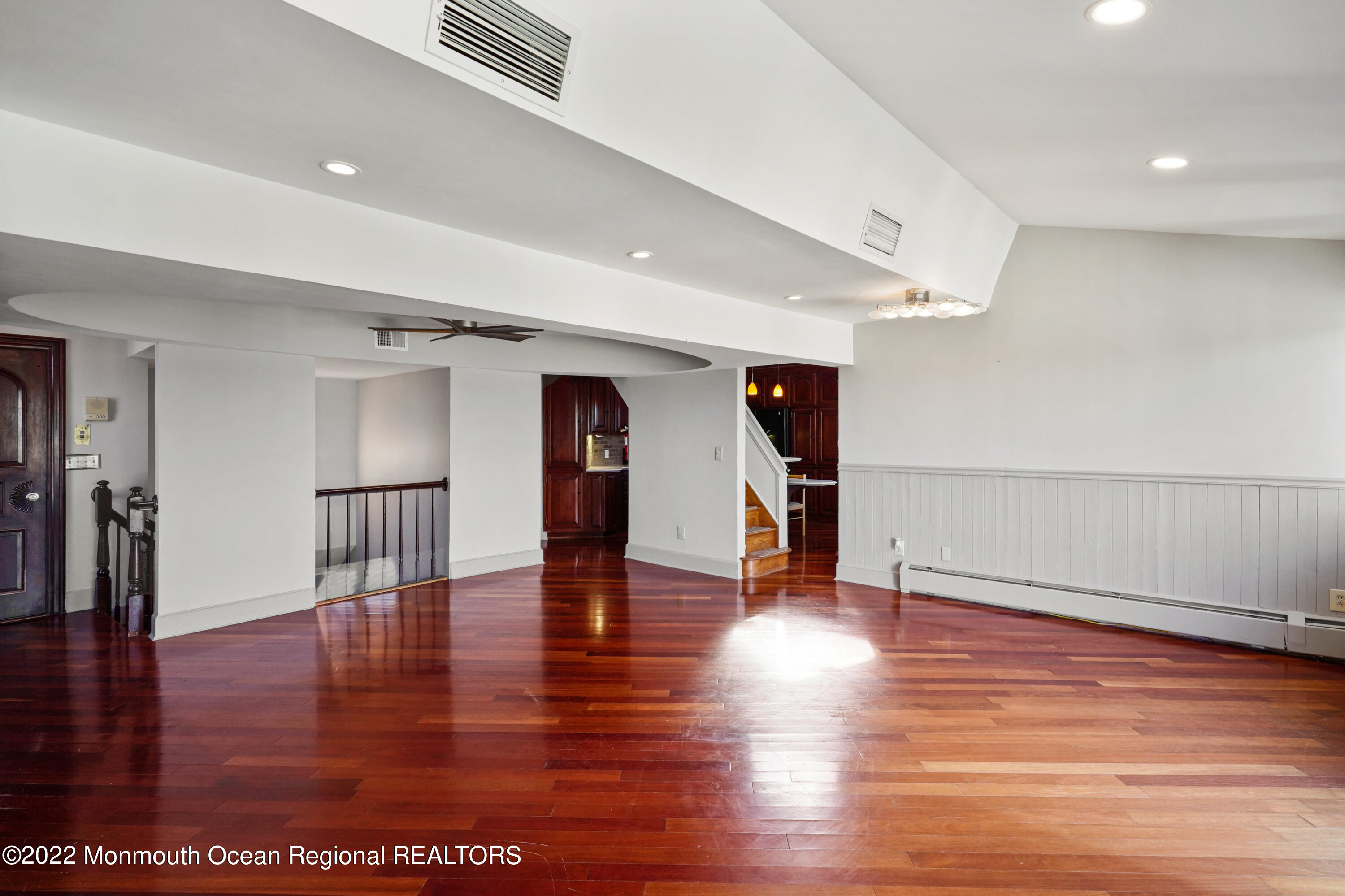 74 Front, Unit A Red Bank, NJ 07701 - Photo 20 of 56 DSC06989