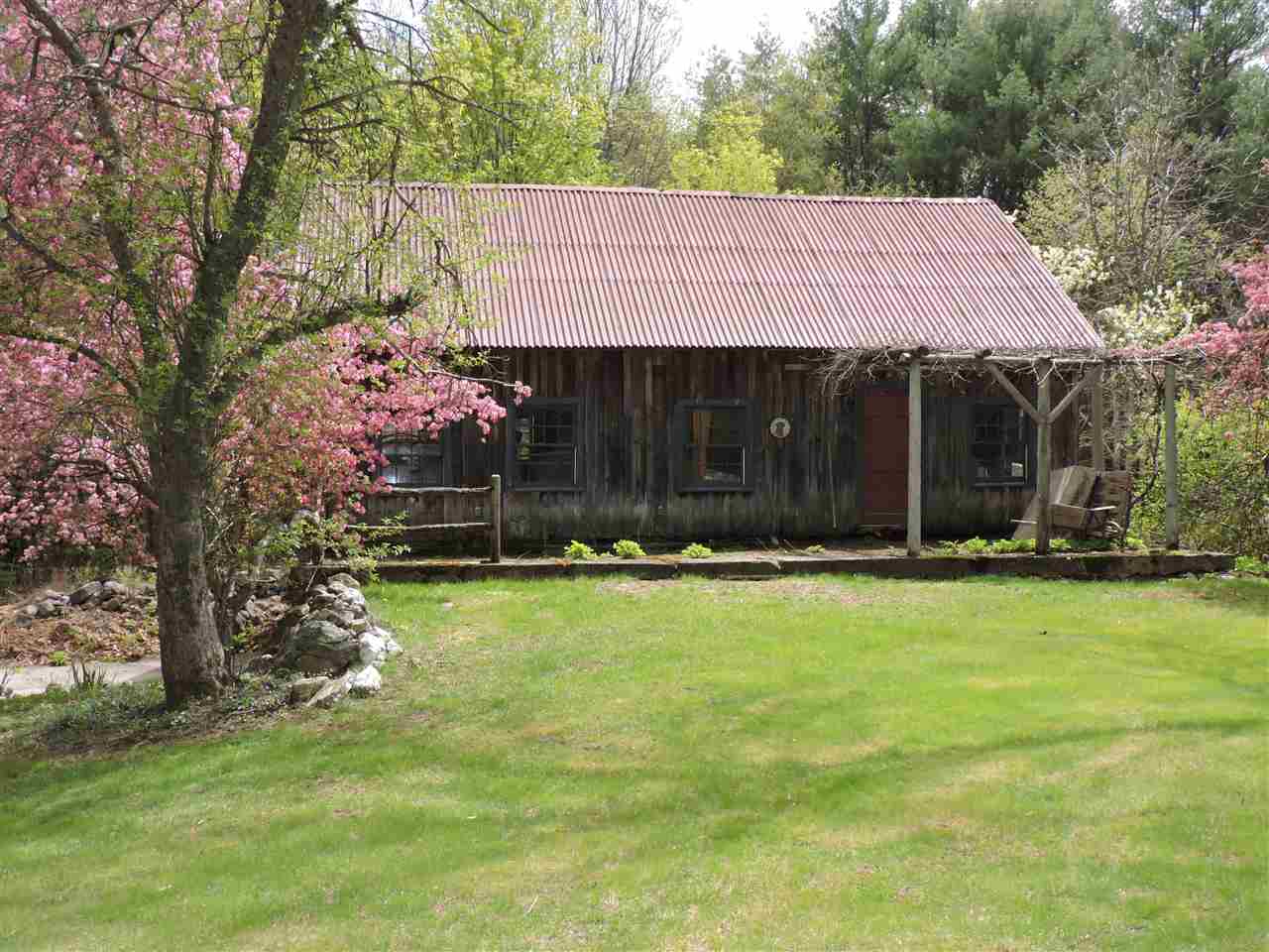 97 Boyce Road Weare, NH 03281 - Photo 2 of 31