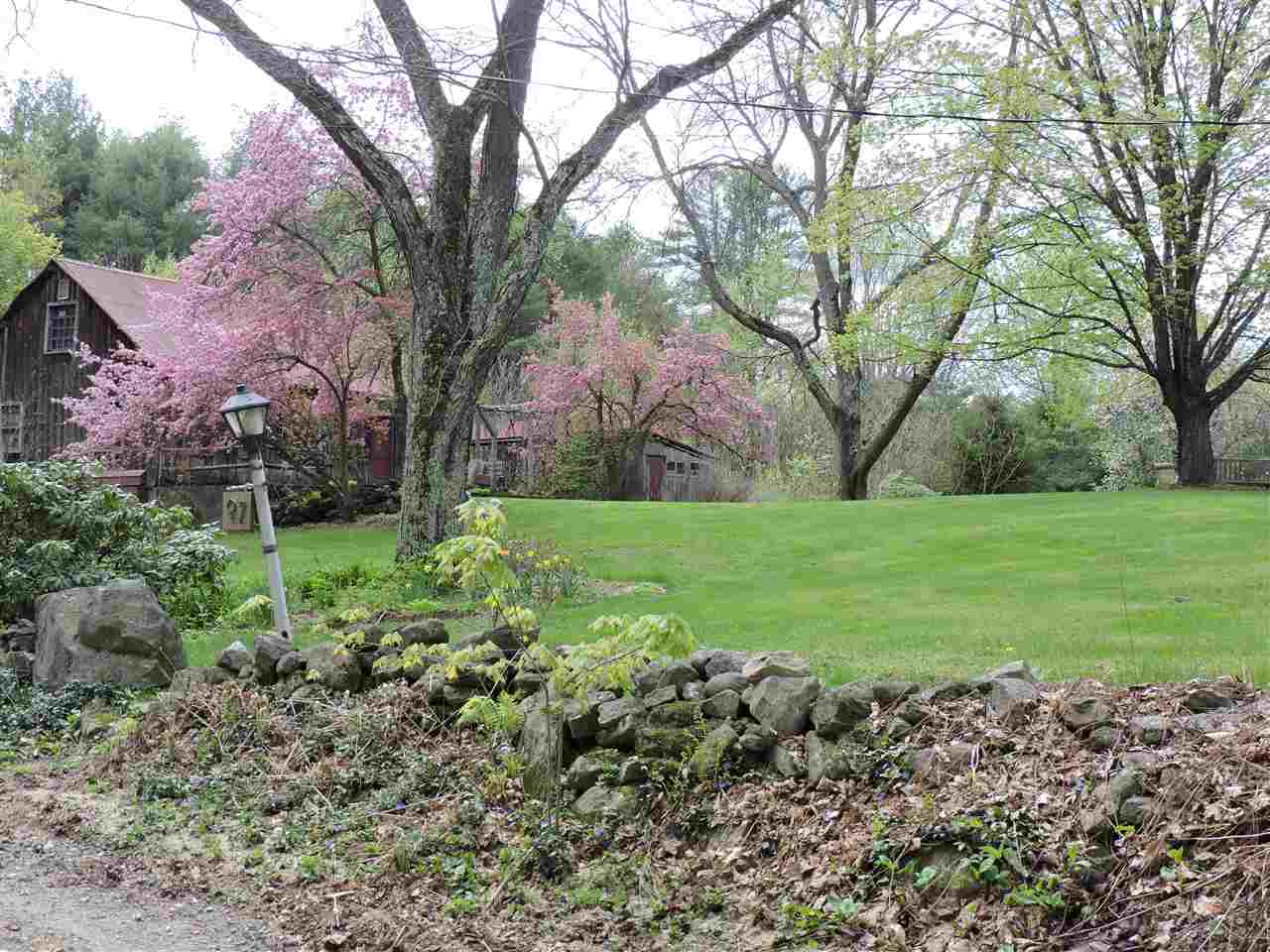 97 Boyce Road Weare, NH 03281 - Photo 3 of 31