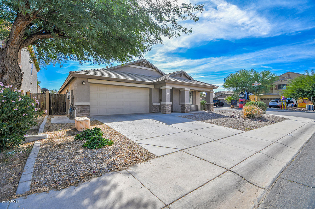 42827 West Venture Road Maricopa, AZ 85138 - Photo 3 of 34 Front left