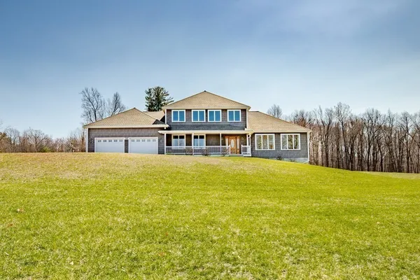 $1,150,000 | 146 Elmwood Road, Lunenburg, MA 01462
