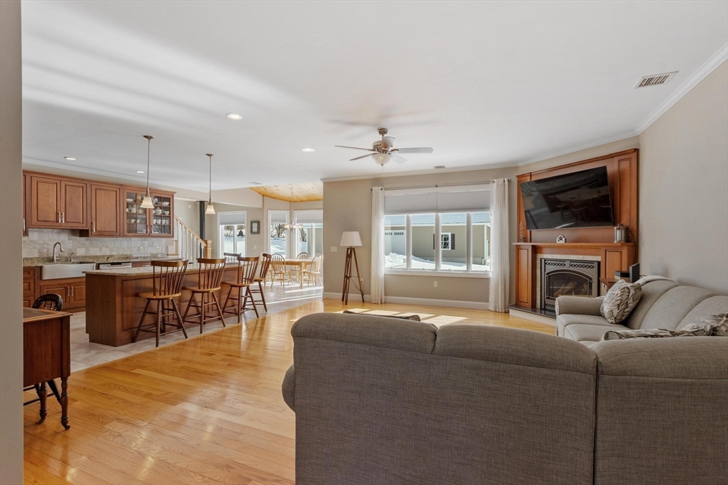 146 Elmwood Road Lunenburg, MA 01462 - Photo 16 of 42