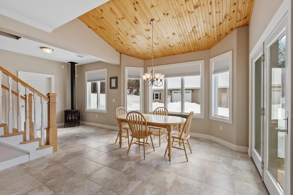 146 Elmwood Road Lunenburg, MA 01462 - Photo 26 of 42