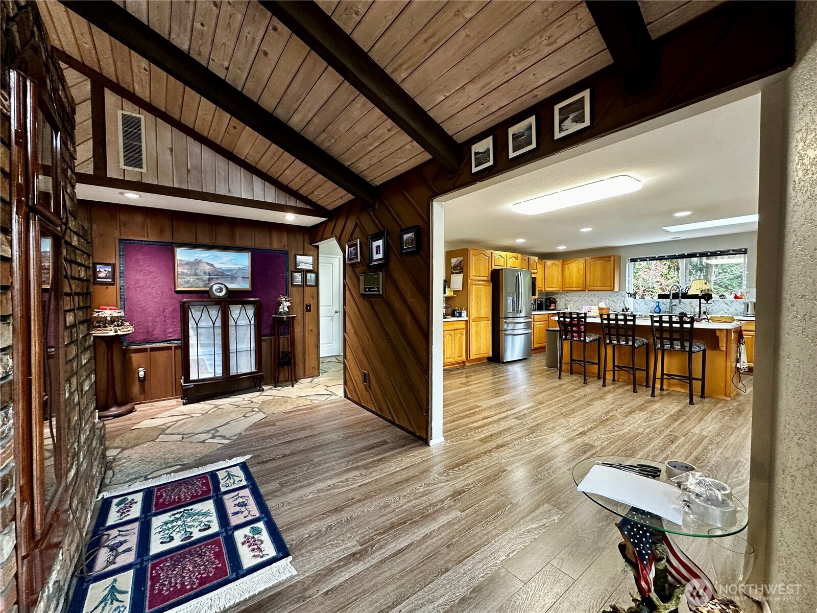 364 Old Dads Road Sequim, WA 98382 - Photo 14 of 37 a lobby with furniture and wooden floor