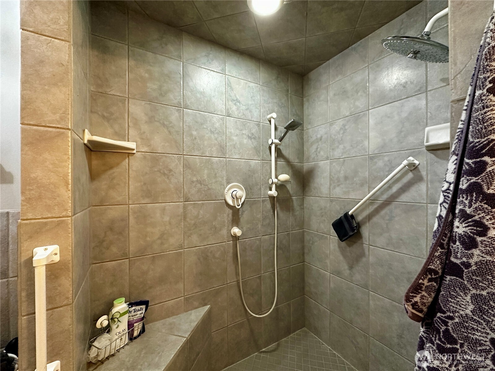 364 Old Dads Road Sequim, WA 98382 - Photo 26 of 37 a bathroom with a shower