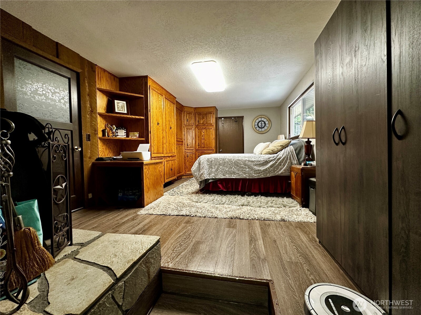 364 Old Dads Road Sequim, WA 98382 - Photo 36 of 37 a living room with furniture and a flat screen tv