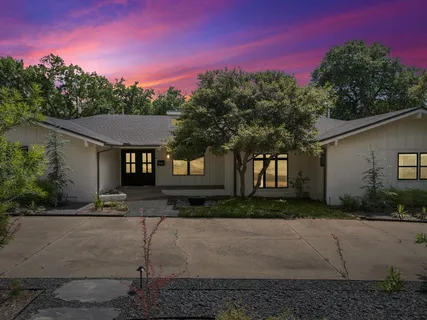$1,400,000 | 7424 Stonecrest Drive, Dallas, TX 75254