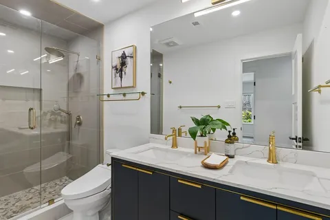 $1,400,000 | 7424 Stonecrest Drive, Dallas, TX 75254