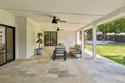 $1,400,000 | 7424 Stonecrest Drive, Dallas, TX 75254