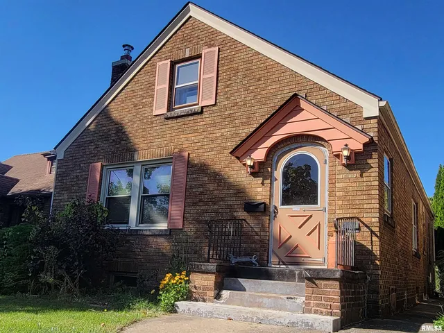 $139,900 | 1826 41st Street, Rock Island, IL 61201
