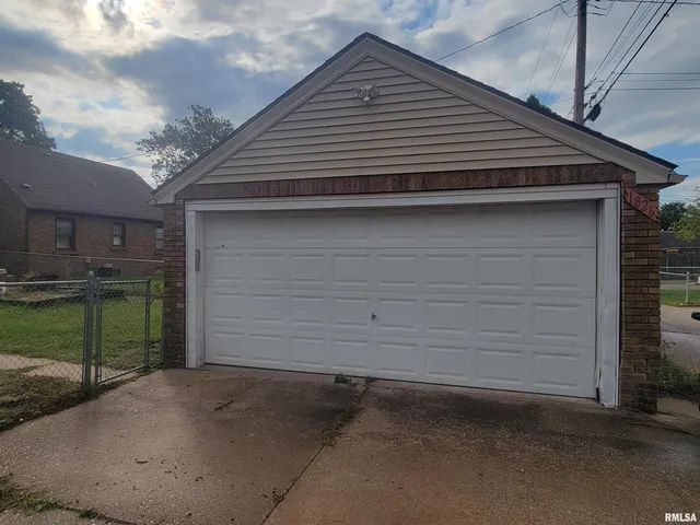 $139,900 | 1826 41st Street, Rock Island, IL 61201