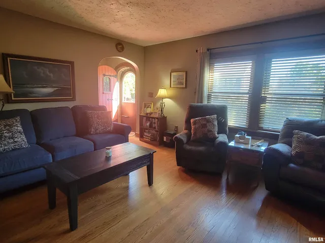 $139,900 | 1826 41st Street, Rock Island, IL 61201