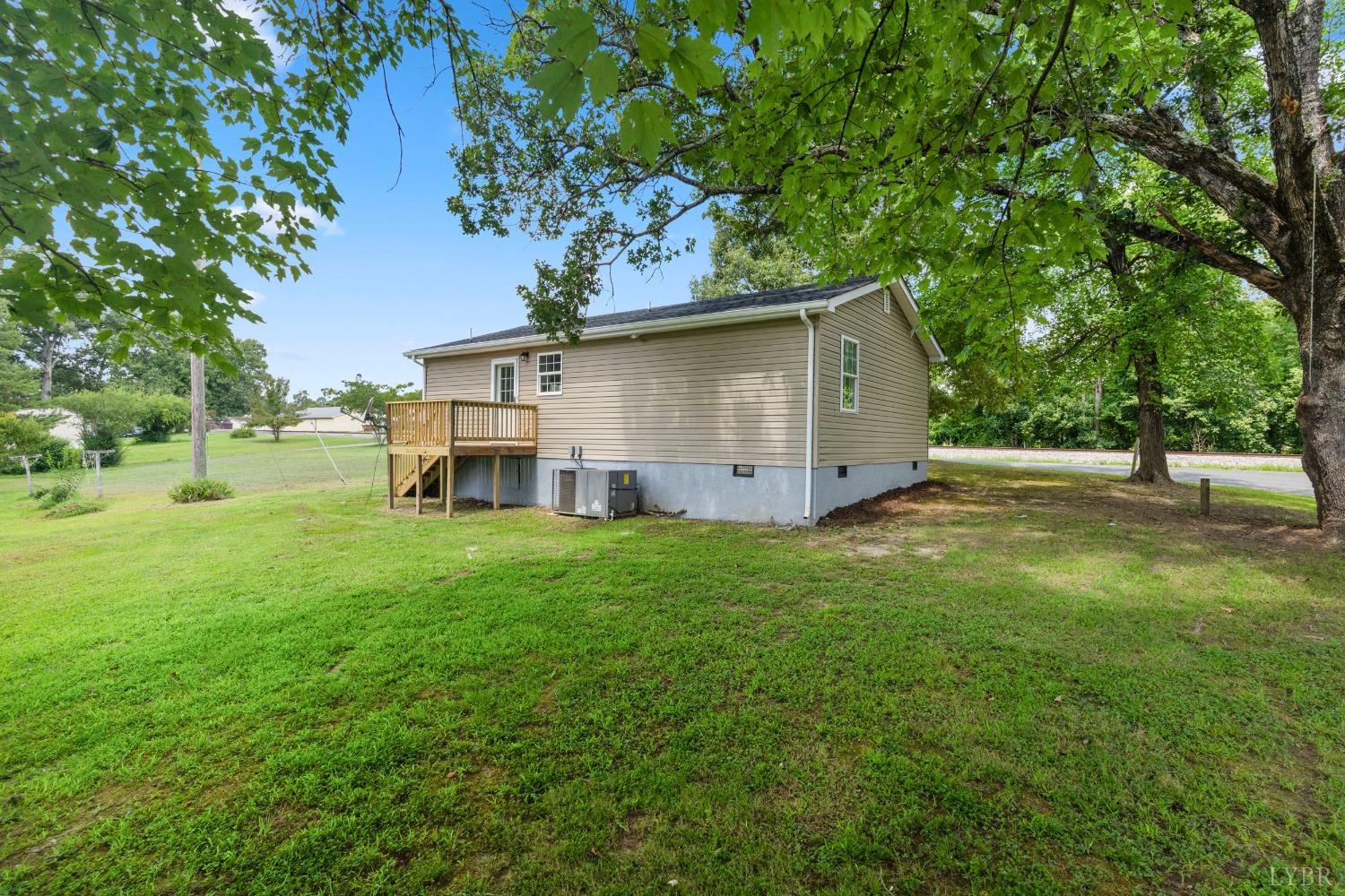 116 Claytor Road Brookneal, VA 24528 - Photo 26 of 29 Gallery Image 26