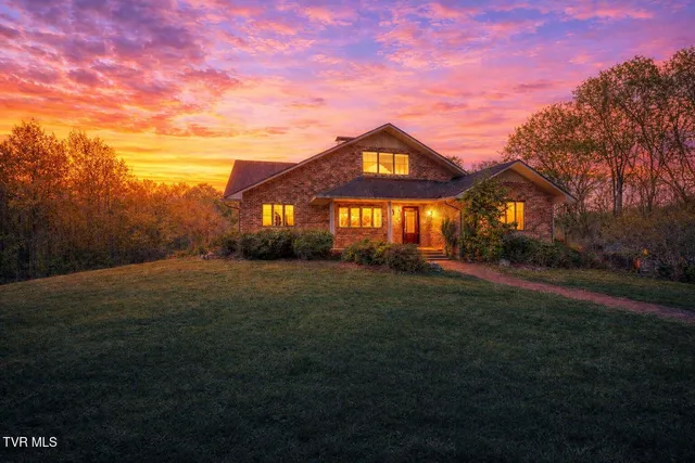 $2,700,000 | 136 Triple H Lane, Jonesborough, TN 37659