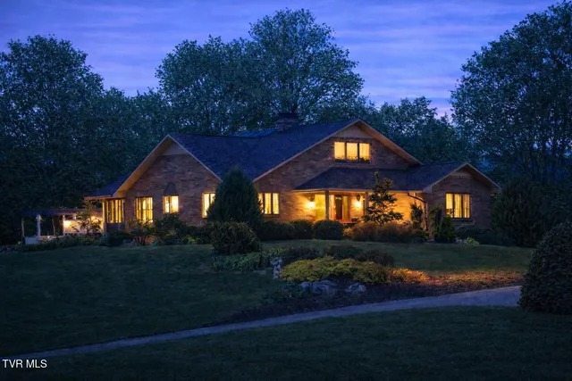 $2,700,000 | 136 Triple H Lane, Jonesborough, TN 37659