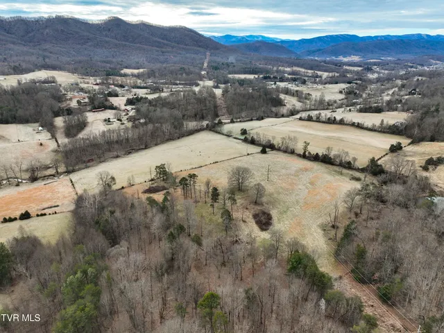 $2,700,000 | 136 Triple H Lane, Jonesborough, TN 37659